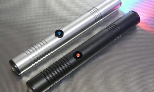 Des sabres lasers, presque pour de vrai