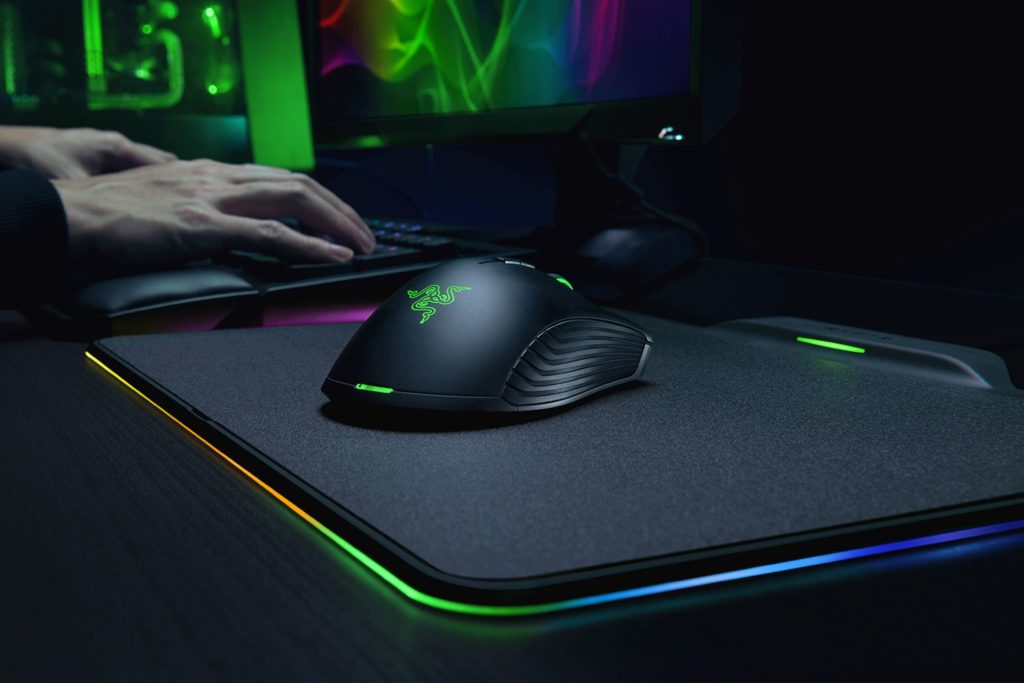 Razer Mamba + Firefly HyperFlux – Le sans fil sans contrainte