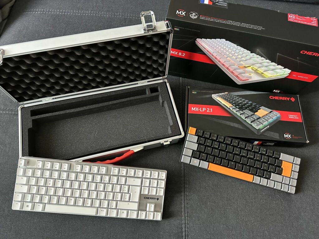 Cherry Xfrty – Claviers MX 8.2 & MX-LP 2.1