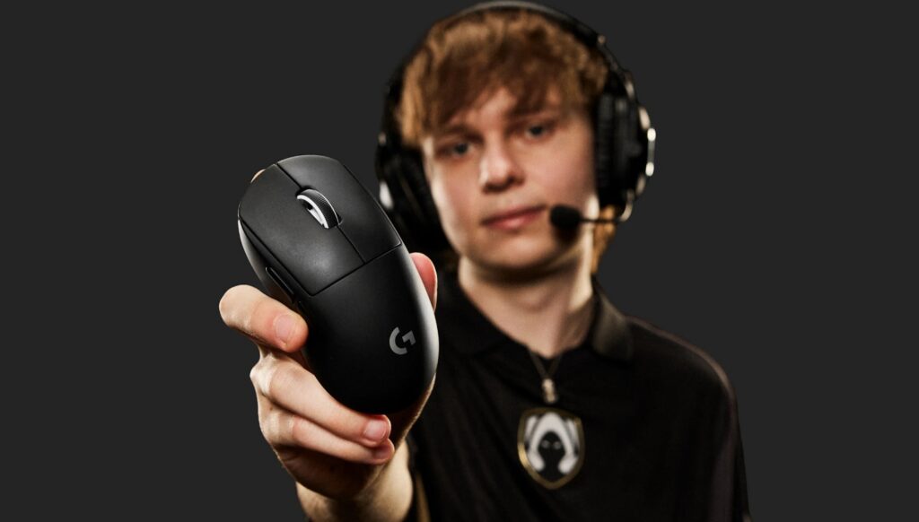 Logitech Pro X Superlight 2c – Petite mais costaud